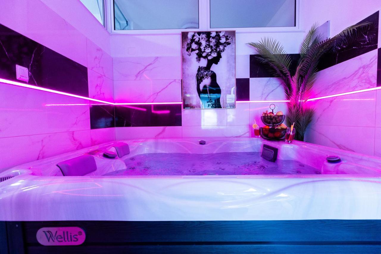 Apartment Zolla Dubrovnik- Hot Tub And Free Parking Exterior photo