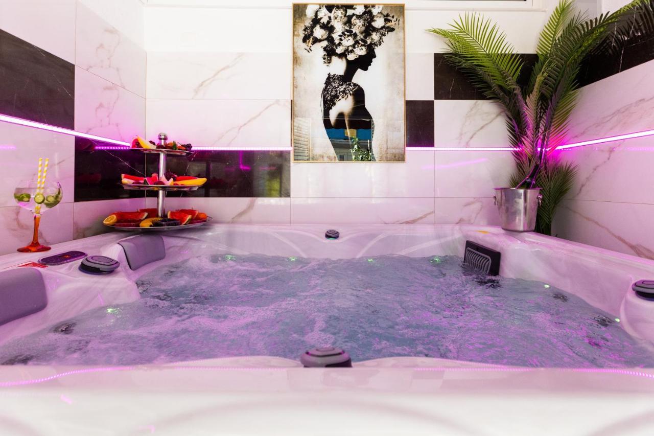 Apartment Zolla Dubrovnik- Hot Tub And Free Parking Exterior photo